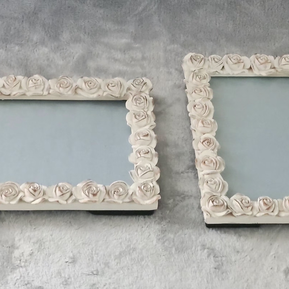 2 Valerie Bertinelli shabby chic 3D Rose 5" ×7" Photo Frames Color: Beige